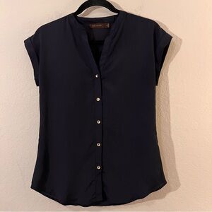 The Limited Black Short Sleeve Polyester Blouse – Size XS – Button-Up